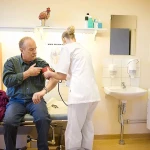 Thumbnail 7 of Tork S1 дозатор за сапун/дезинфектант с ръкохватка 560100/560108